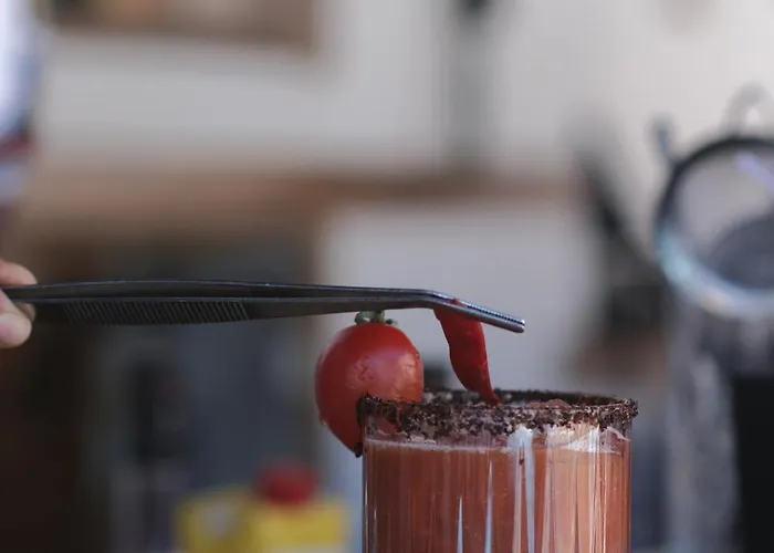 فندق Flora غومْبيت