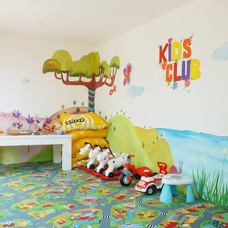 Hotel Flora 3*