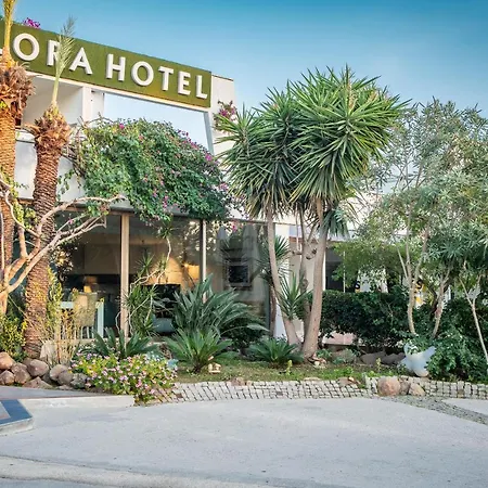 Hotel Flora