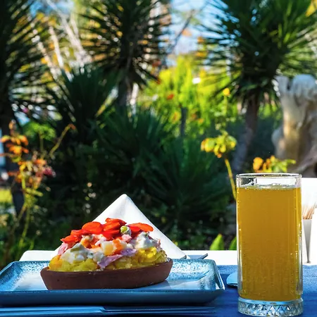 Flora Hotel Gümbet