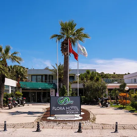 Hotel Flora 3*