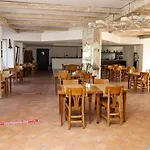 弗洛拉酒店 酒店