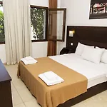 弗洛拉酒店