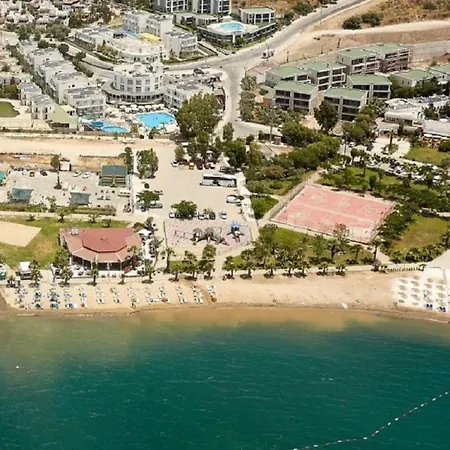 Flora فندق بودروم