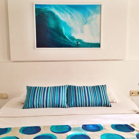 Flora 3* بودروم