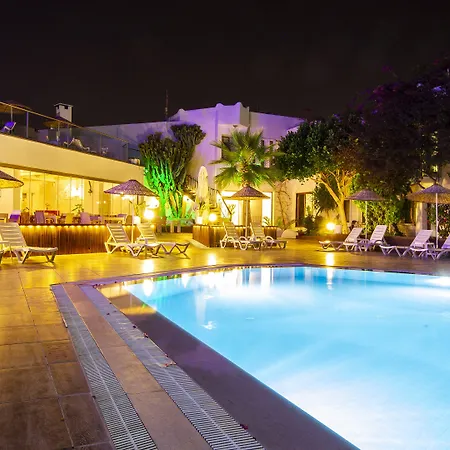 Flora 3* بودروم